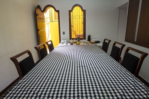 Pousada 45 Hostel Бело Оризонти Екстериор снимка